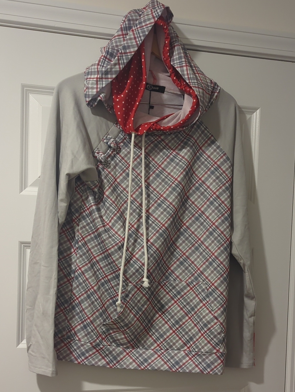 Rogue Gray Dual Hoodie with Plaid/ Polka Dot Thumb Holes P2P 24 L28